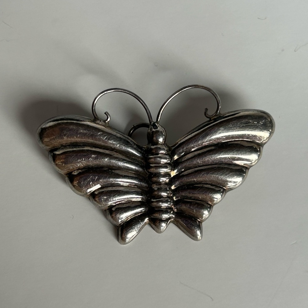 925 (marked) Sterling Silver Butterfly Brooch or Pendant.